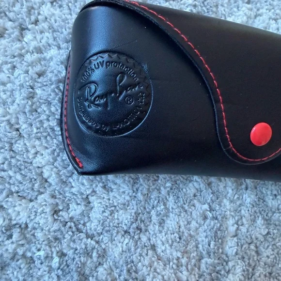 Ray-ban x Ferrari Sunglasses Case with Red Stitching - Picture 2 of 4